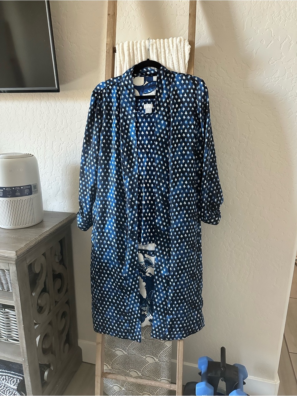 Chico’s Reversible Blue Printed Duster Coat - Picture 6 of 9
